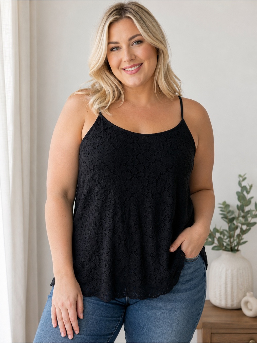 Monteau 2X Black Lace Cami Tank Top Plus Size Sleeveless Scalloped hem Boho Chic